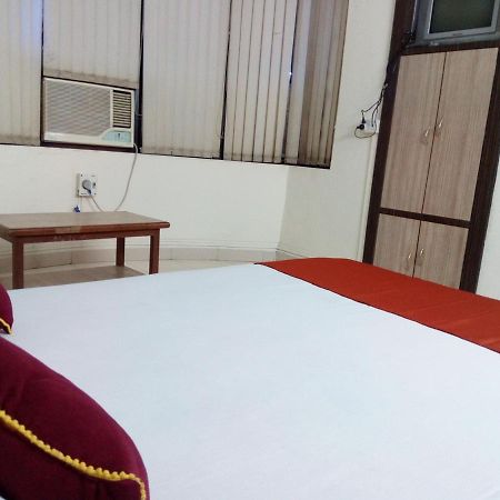 Hotel Sai Samrat Inn Panvel Exterior foto